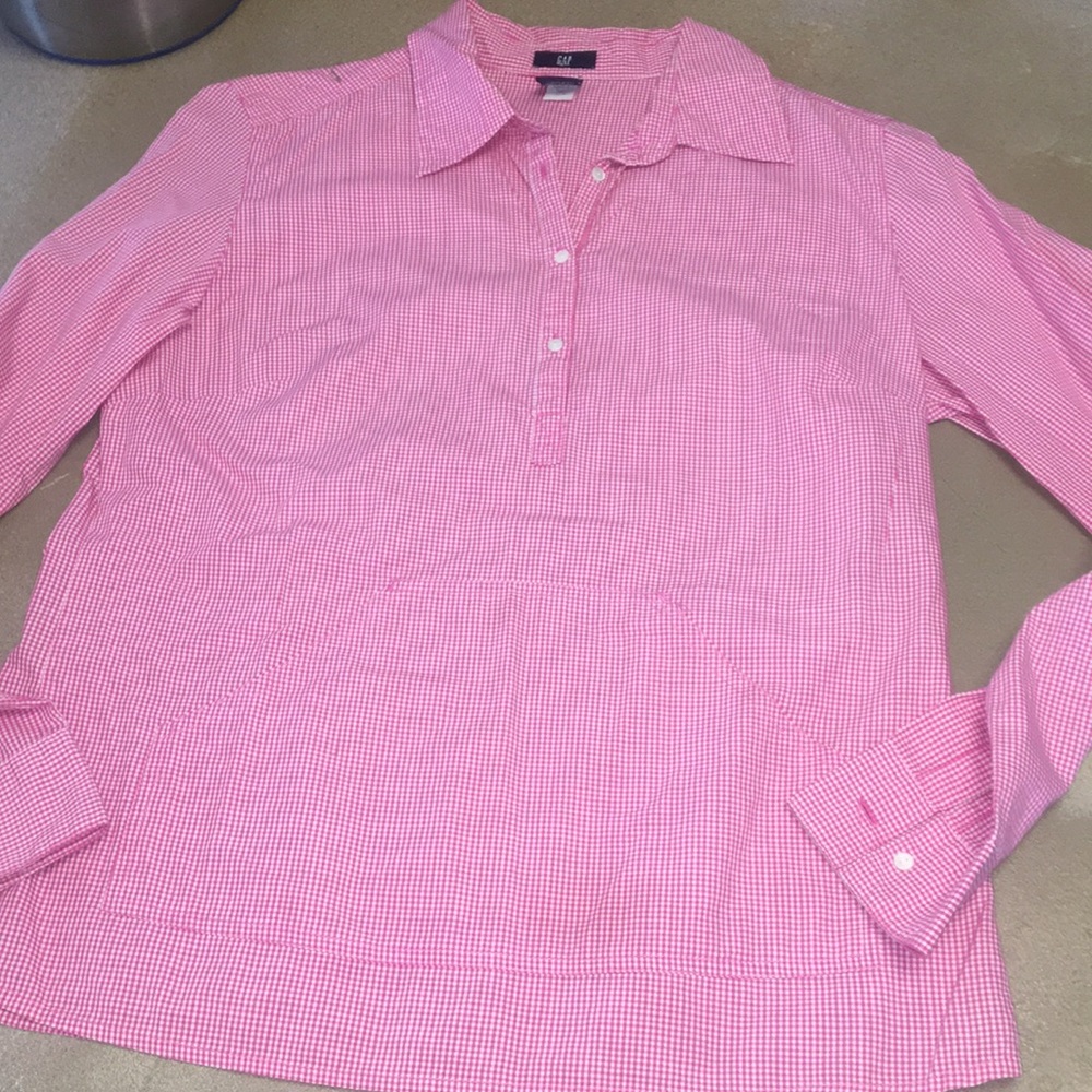 Gap Pink Gingham pullover poplin shirt